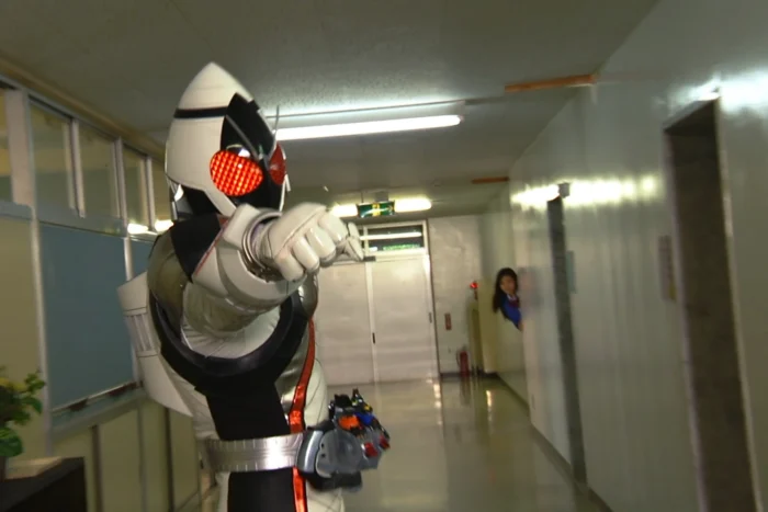 Kamen Rider Fourze: Summary: Youthful Transformation