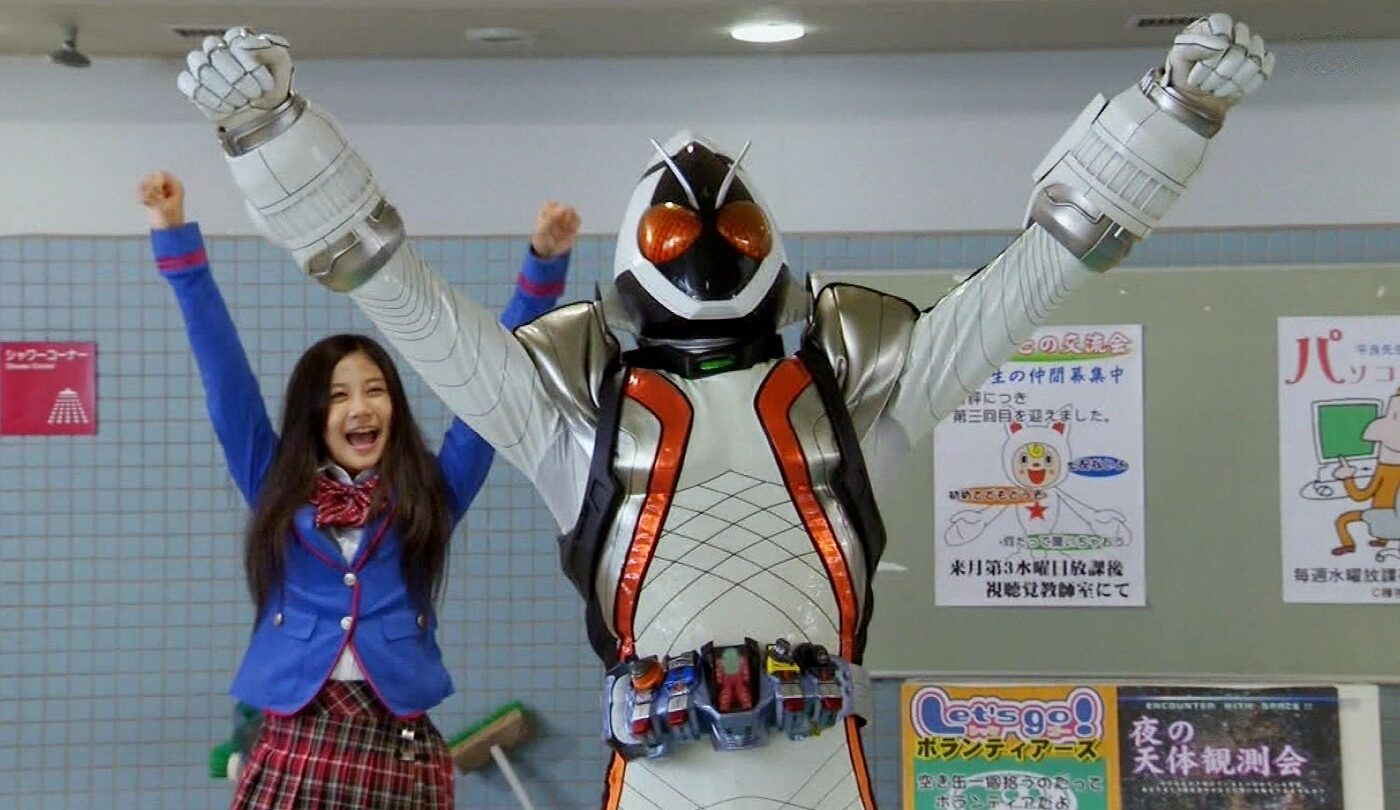 Kamen Rider Fourze: Review: The Queen Festival Competition